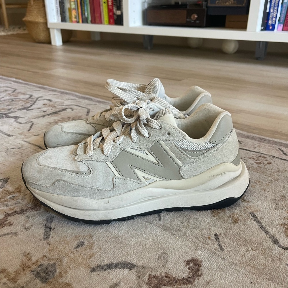 New Balance 5740 Cream Running Shoes